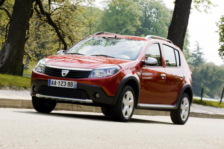 Dacia Sandero Stepway 2009 года  (фото 34 из 45)